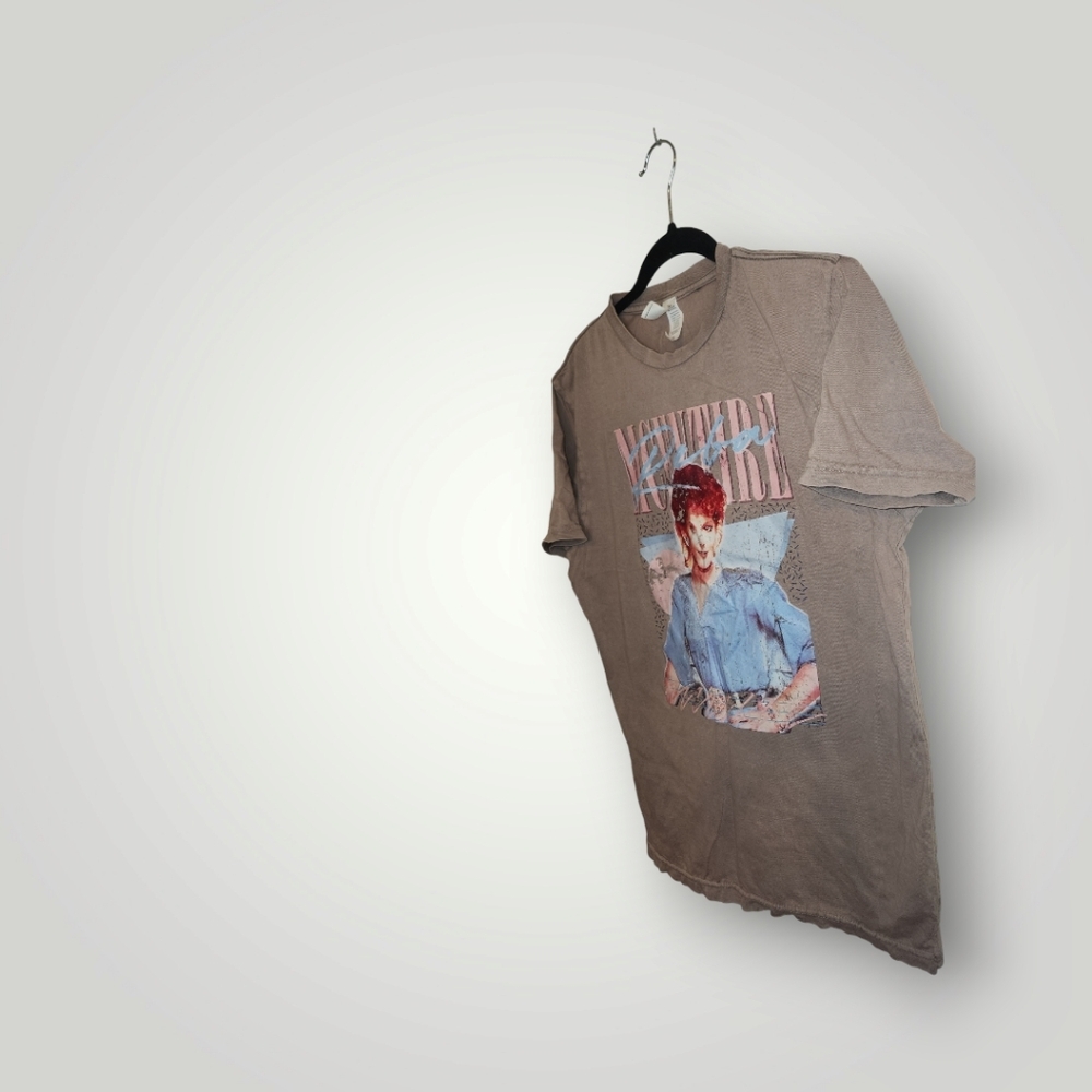 Reba Mcentire Graphic T-Shirts for Music Lovers M - Picture 8 of 11